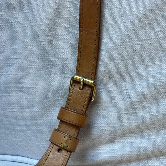 LOUIS VUITTON SPEEDY BANDOULIE’RE 30 - Picture 13 of 14